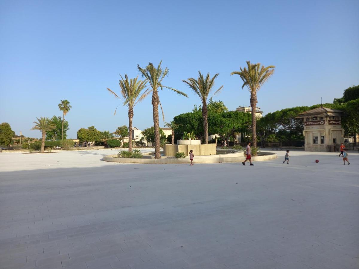 Casa Vacanza Zeus Noto Exteriör bild